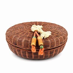 Sewing Basket Vintage Woven Wicker Rattan with Notions Chinese Lid Semstress Hom